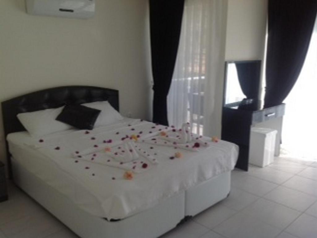 Orka Valley Villas Oludeniz Room photo